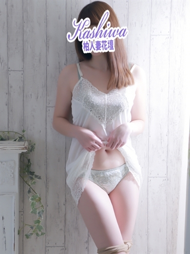 柏人妻花壇 데리헤루 KAEDE