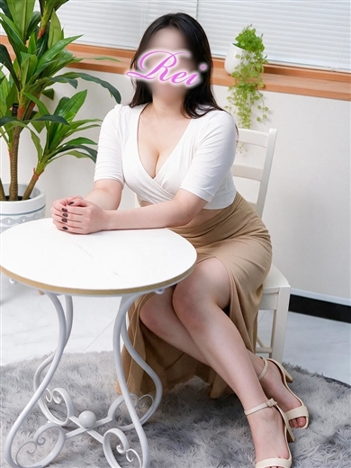 モアグループ水戸人妻花壇 안마(데리버리) REI