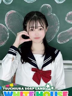 ゆりな