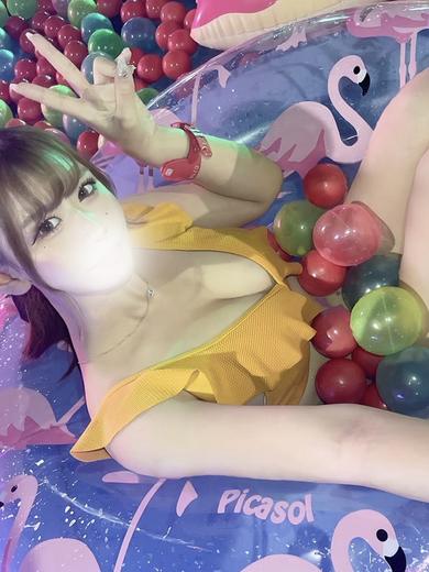 ワンダーホール24 outcall escort service SUI