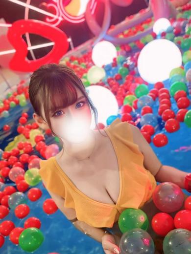 ワンダーホール24 outcall escort service SUI