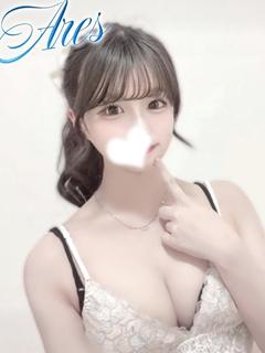 みい【激カワ童顔19歳】