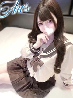 みるく【エロカワ小柄美女】