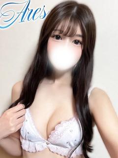 せりな【清楚系細身ロリ娘】