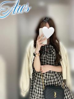 りのあ【黒髪清楚細身美女】