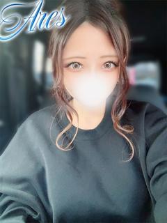 ろあ【魅力あふれる未経験娘】