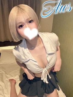 るきな【潮吹きスレンダー美女】