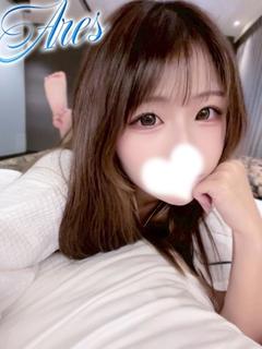 にあ【潮吹く癒し美女】