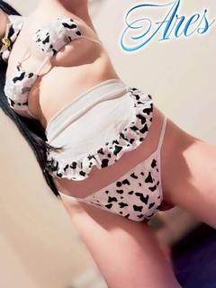 さつき【元OLのとびきり美女】