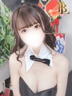 なこ【透明感あふれる妹系美少 】