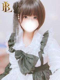 みつば【ロリ顔ヲタ系美少女】