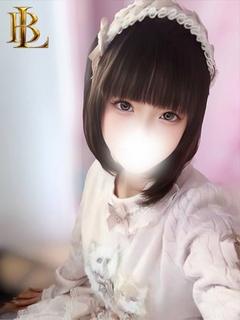 ゆあ【18歳パ〇パン美少女】