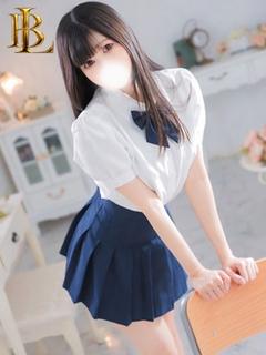 ゆめな【 反応する白い柔肌 】