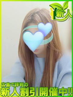 ユリア～絹肌の美乳美人妻～