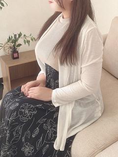 ミワ～爆乳の清楚系美人妻～