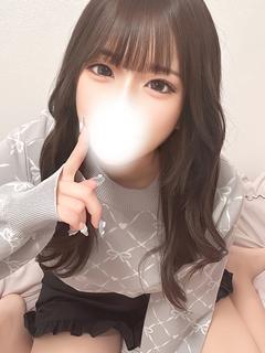 新人りりか