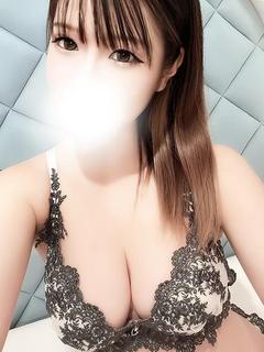 新人まや【GOLD】