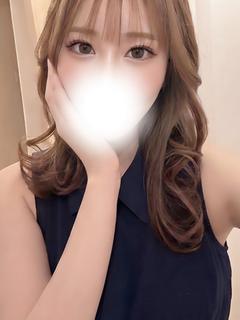 新人れい