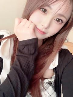 新人もえの