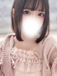 新人ひなの