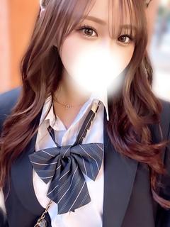 新人かやの