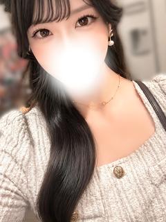 新人なぎさ
