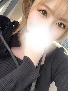 新人葉月(はずき)