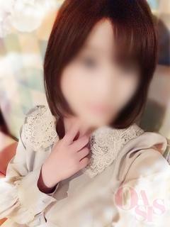 河井　もな