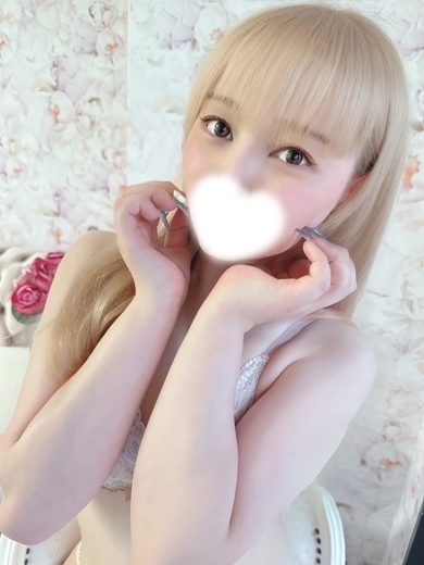   MOMOKA