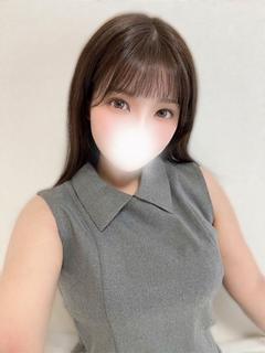 アイネ◆低身長巨乳美女