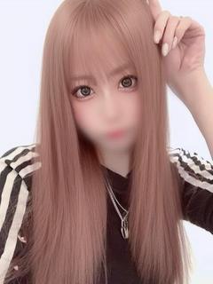 えれな【長身・細身】