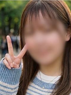 まゆ🔰【小柄・F乳】