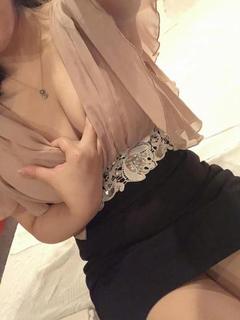 体験入店【色気・巨乳】
