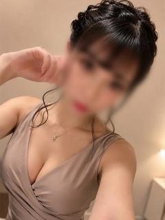 ほなみ【敏感すぎ潮吹き注意】