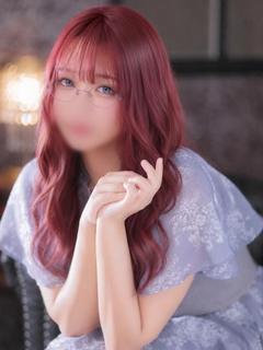 優妃みな