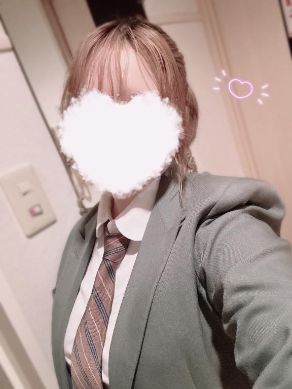 肩パッドおばけ