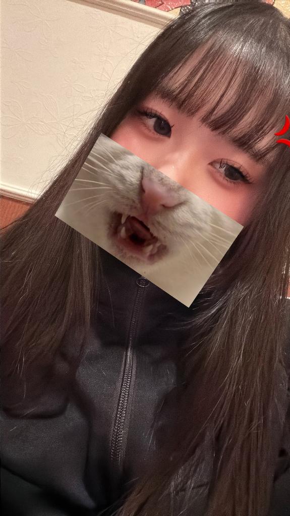 ねぇ、昨日とどこが違うか気づいて…？♡