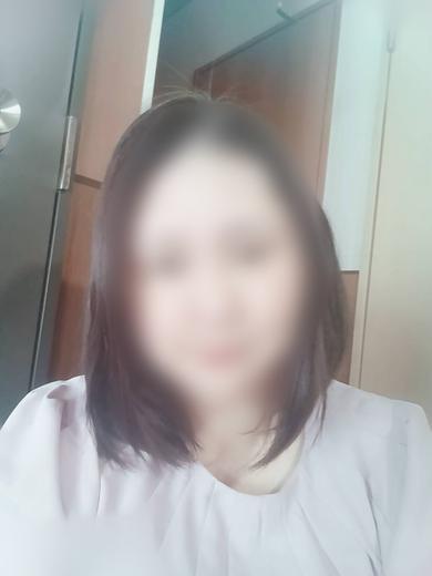 エッチな熟女旭川人妻専科 outcall escort service HIBIKI