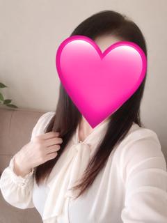 ななみ　    気配り上手な熟女