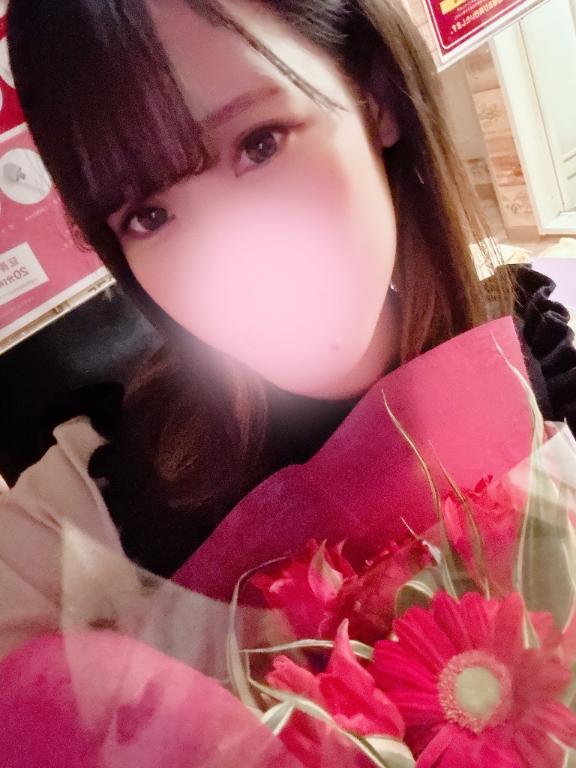 贈り物💐*·̩͙𓈒𓂂𓏸