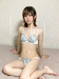 小柳 あおい