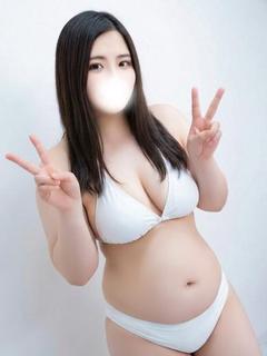 なち⭐︎ご奉仕好き！蕩ける舌技