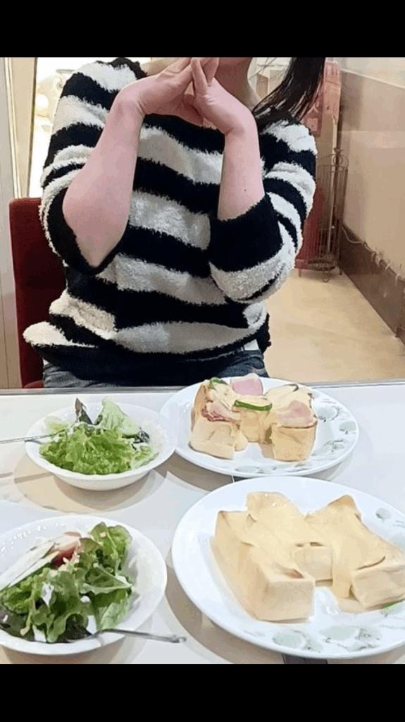 爆食するはにゅ〜😋