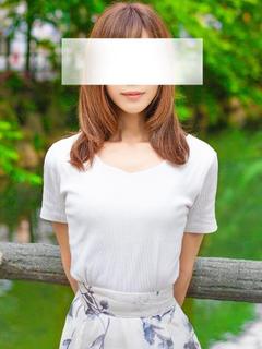 片平 ももえ【性欲渇かぬ敏感妻】