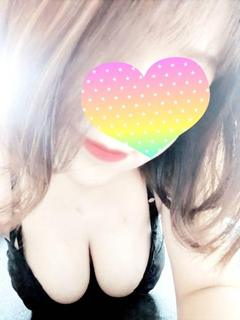 こあ(自分の乳首を舐められます)
