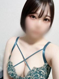 ゆか『あどけない素人E乳娘』