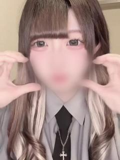 らむ『超敏感な濡れ濡れ娘』