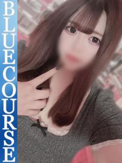 りる『愛嬌満点の濃厚美巨乳』