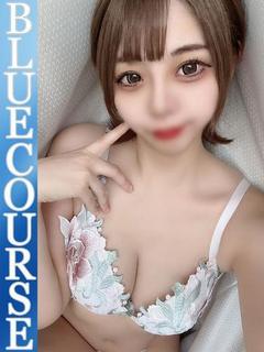 みお『美乳美尻と濃厚フェラ』