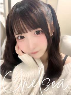 マリン【えくぼが魅力の愛嬌美女】